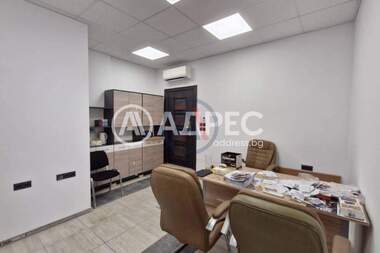 Vânzare - Magazin în Grand Mol,  Varna