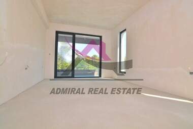 For sale - House in Pchelina,  Varna