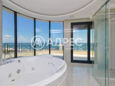 Vânzare - Apartament în Pomorie,  Burgas