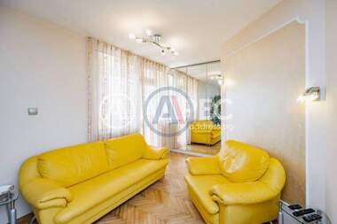 For sale - Apartment in Sportna zala,  Varna