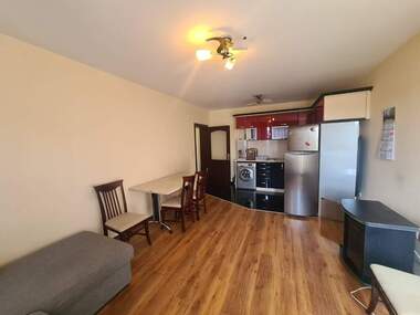 Închiriere - Apartament în Badema,  Haskovo