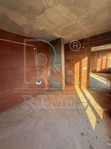 For sale - Apartment in Ostromila,  Plovdiv