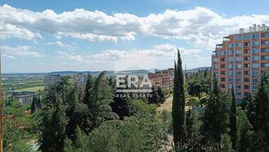 Satış - Apartman olarak Tri çuçura-sever,  Stara Zagora