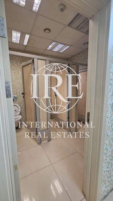 For rent - Store in Metro,  Varna