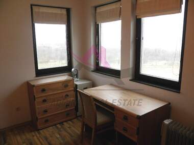 For rent - House in Priseltsi,  Varna
