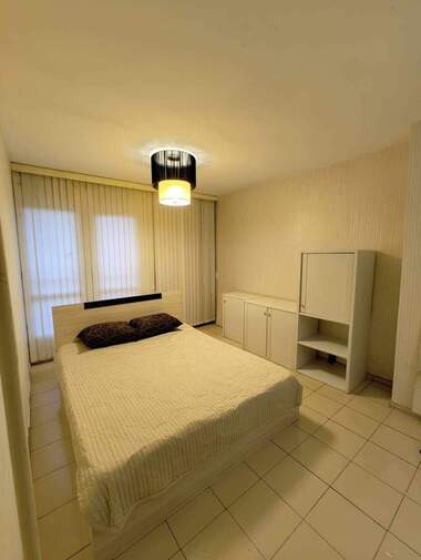 Vânzare - Apartament în Iztok,  Pazardjik