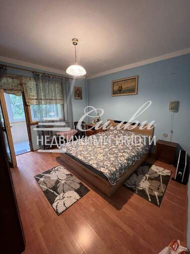 Închiriere - Apartament în Matematiceeskata gimnazia,  Șumen