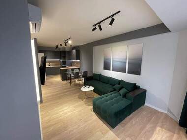 Închiriere - Apartament în Hristo Smirnenski,  Plovdiv