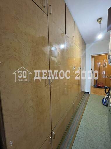 Продажа - Квартира в Левски,  Варна