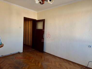 For sale - Apartment in Center,  Dobrich