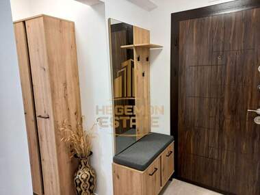 Vânzare - Apartament în Liatno kino Trakia,  Varna
