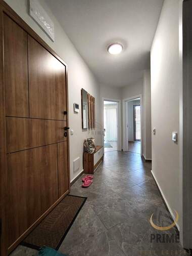 Miete - Wohnung in Zentar,  Burgas