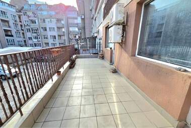 Продажба - Апартамент в Левски,  Варна