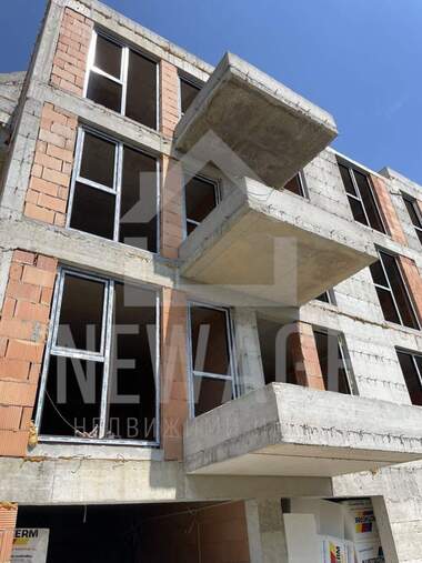Vânzare - Apartament în Vinița,  Varna