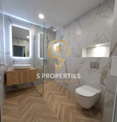 For sale - Apartment in Center,  Varna