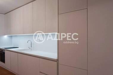 Ενοίκιο - Διαμέρισμα σε Бриз,  Варна