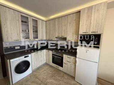 Închiriere - Apartament în Center,  Varna