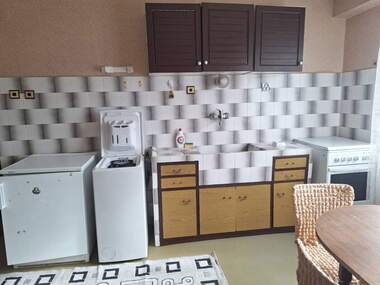 Продажба - Апартамент в Запад,  Пазарджик