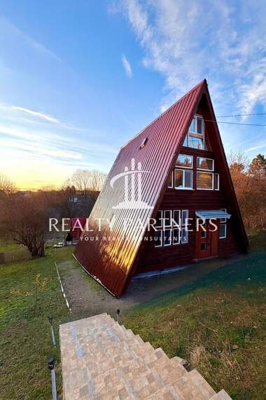 For sale - House in Rasnik,  Pernik