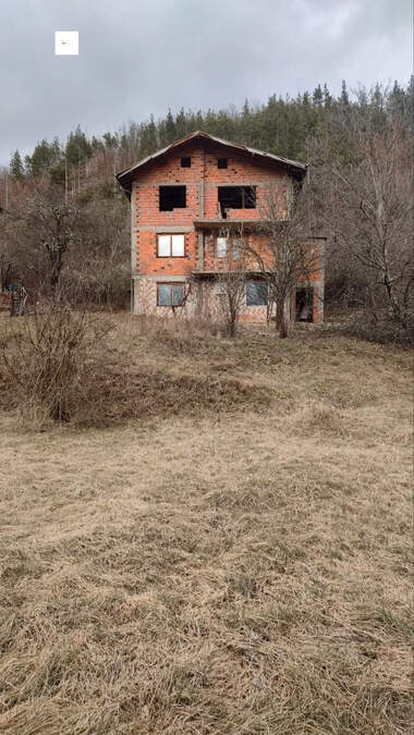 Продажа - Дом в Лобош,  Перник