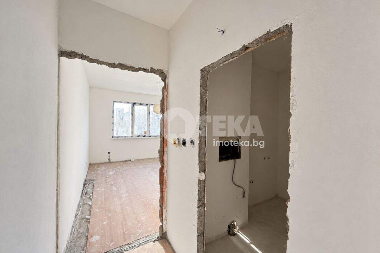 Четырехкомнатная Квартира в Банишора, София – фото 4