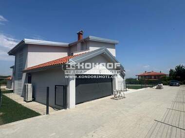 Продажба - Къща в Белащица,  Пловдив