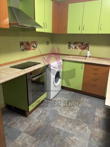 Miete - Wohnung in Grand Mol,  Warna