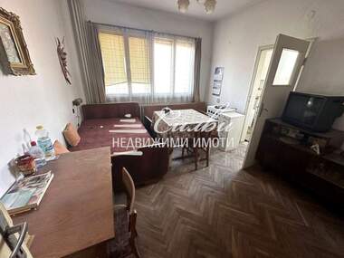 For sale - Apartment in Dobrudjanski,  Shumen