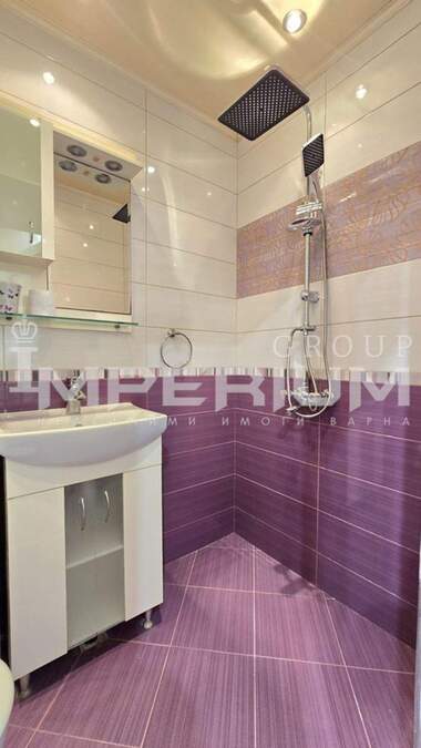 For sale - Apartment in Cveten kvartal,  Varna