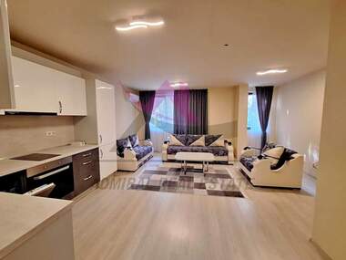 For rent - Apartment in Liatno kino Trakia,  Varna