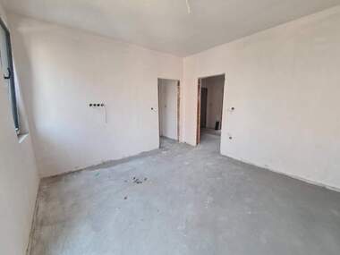 Verkauf - Wohnung in Trakiyski,  Haskowo
