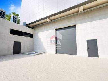 For rent - Storage in Promishlena zona - Iug,  Veliko Tarnovo