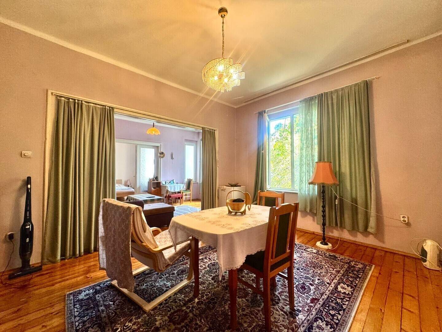 Cu mai multe camere Apartament în Center, Sofia – fotografia 2