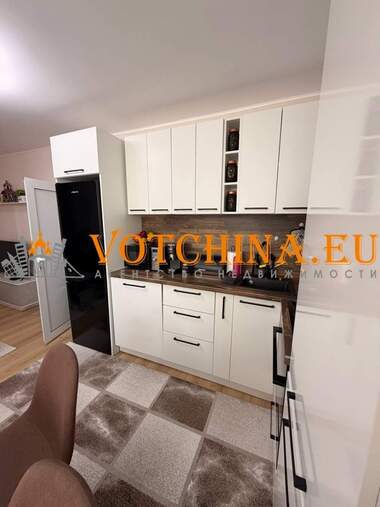 Verkauf - Wohnung in Sportna zala,  Warna