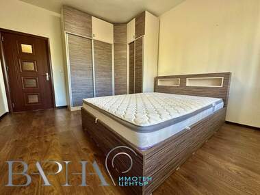 Наем - Апартамент в Спортна зала,  Варна