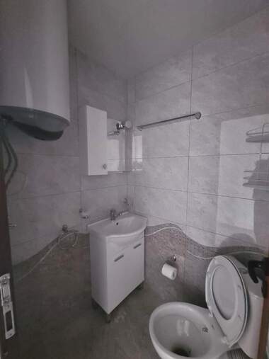 Închiriere - Apartament în Mladejki hălm,  Haskovo
