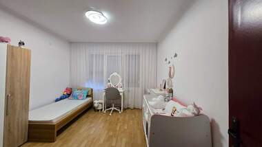 Vânzare - Apartament în Idealen țentăr,  Pazardjik