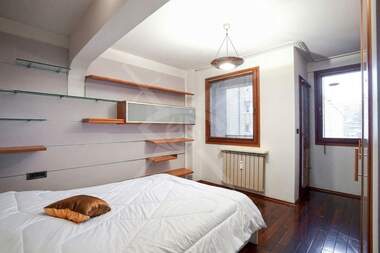Kira - Apartman olarak Oborishte,  Sofia