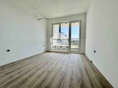 Verkauf - Wohnung in Pobeda,  Warna