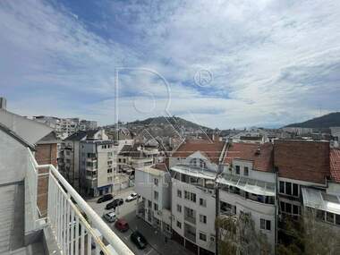 Vânzare - Apartament în Center,  Plovdiv