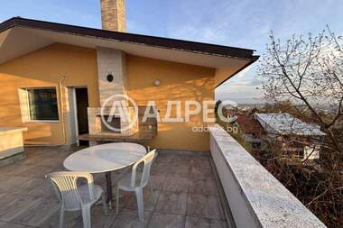 Închiriere - Apartament în Simeonovo,  Sofia
