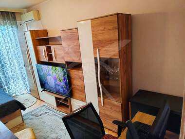 Vânzare - Apartament în Tolstoî,  Sofia