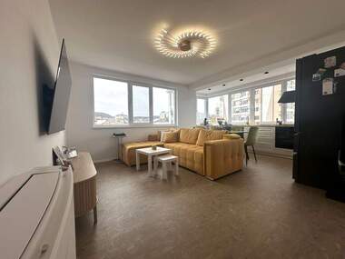 Verkauf - Wohnung in Center,  Schumen