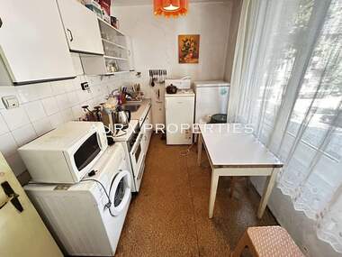 For sale - Apartment in Orel,  Razgrad