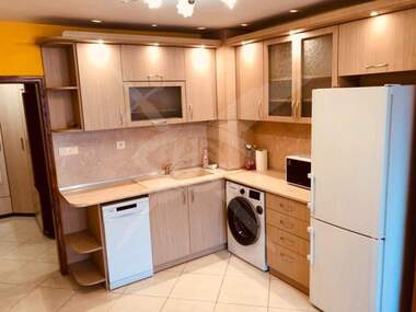 For rent - Apartment in Cveten kvartal,  Varna