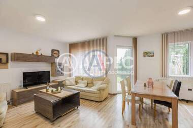 For sale - House in Kichevo,  Varna