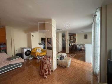 Vânzare - Apartament în Center,  Plovdiv