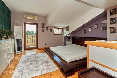 Vânzare - Apartament în Țentăr,  Burgas