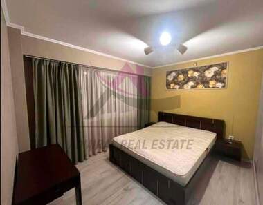 Închiriere - Apartament în Vladislavovo,  Varna