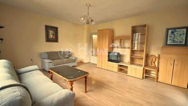 Vânzare - Apartament în Văzrajdane,  Burgas